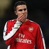 Robin Van Persie Denies Madrid Link